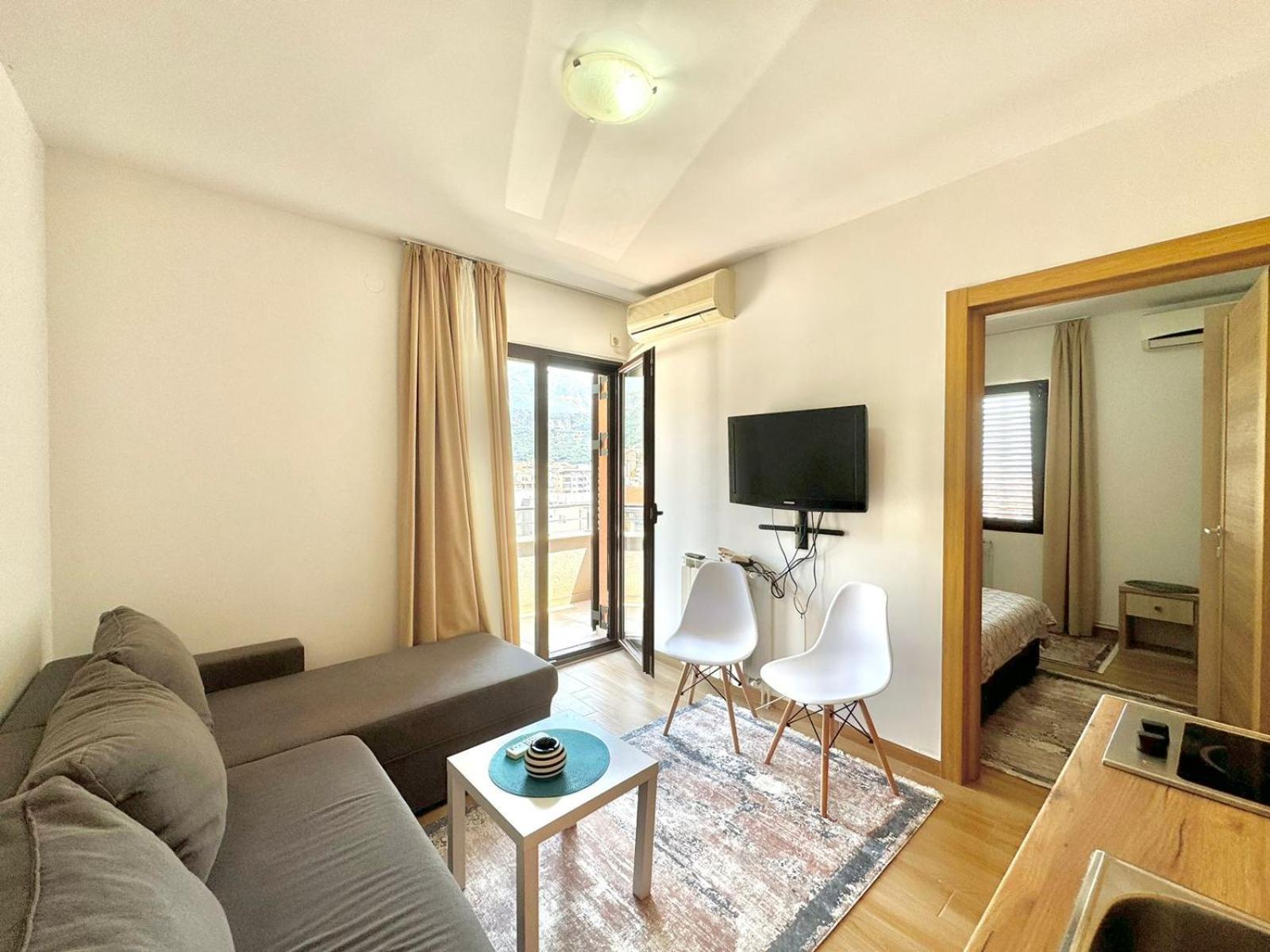 Apartment Martinovic Toplis *